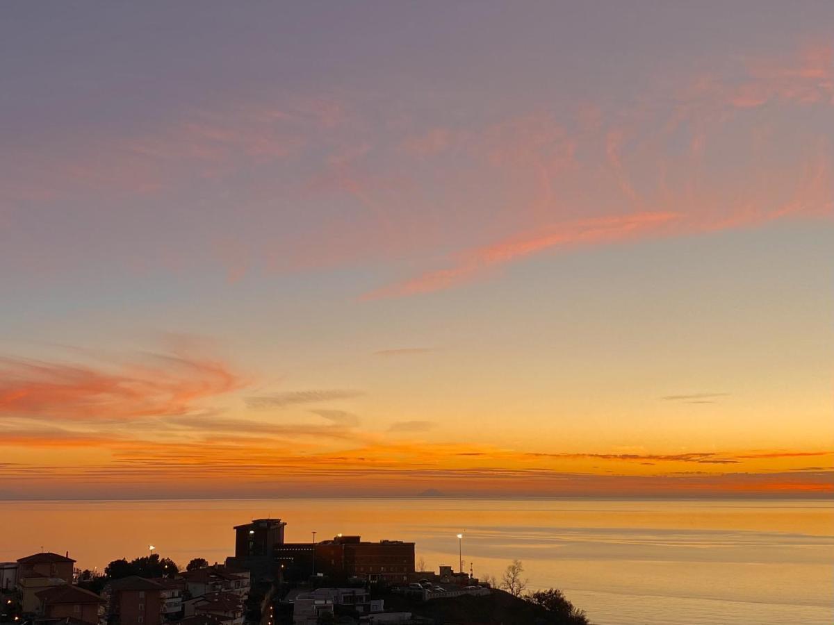Vista Stromboli Apart otel Paola Dış mekan fotoğraf