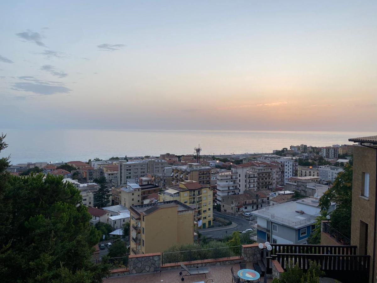 Vista Stromboli Apart otel Paola Dış mekan fotoğraf